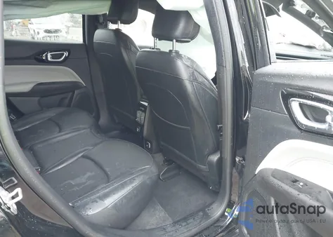 2025 Jeep Compass Limited 4X4 z USA, uszkodzony, nr VIN 3C4NJDCN7ST571735